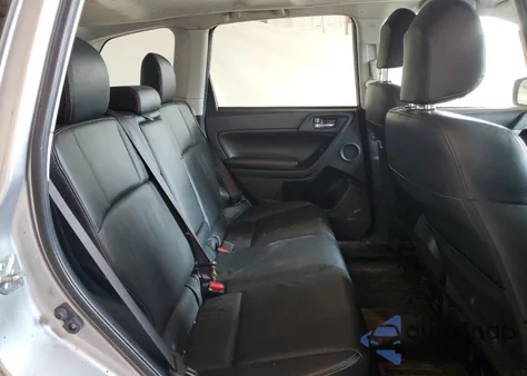 2015 Subaru Forester 2.5I Limited из США, поврежденный, VIN JF2SJARCXFH457693